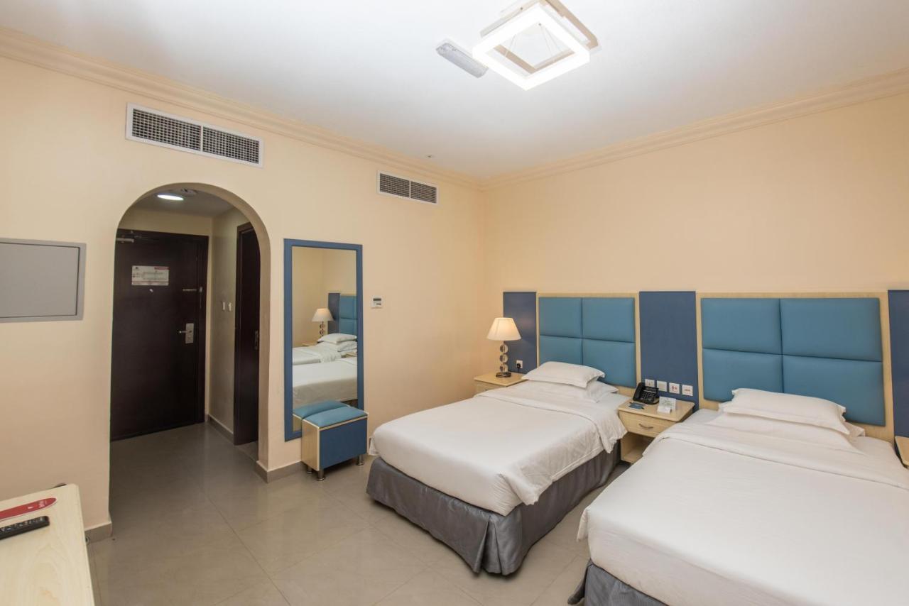 Bm Beach Resort Рас-ель-Хайма Екстер'єр фото